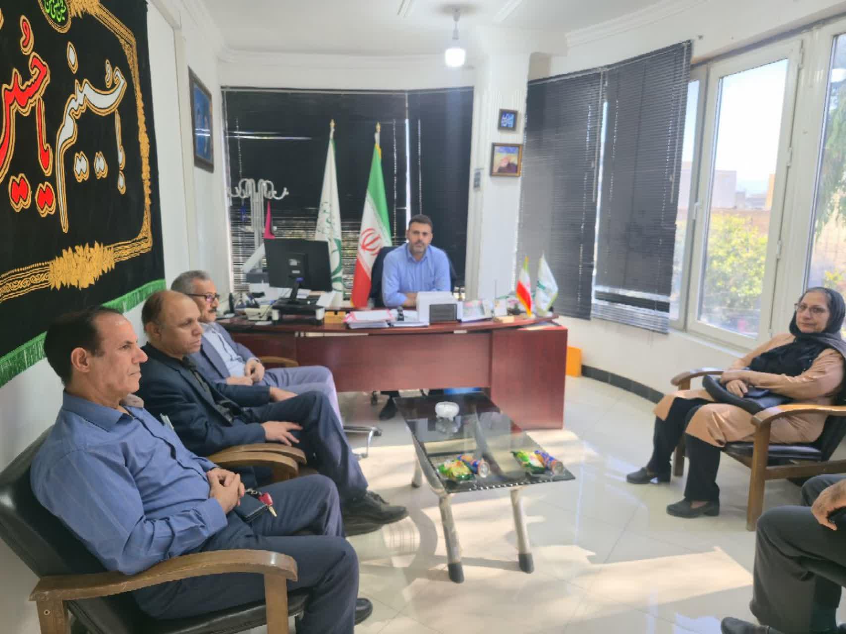 رسانه پل ارتباطی مؤثر میان بازنشستگان و مسئولان است