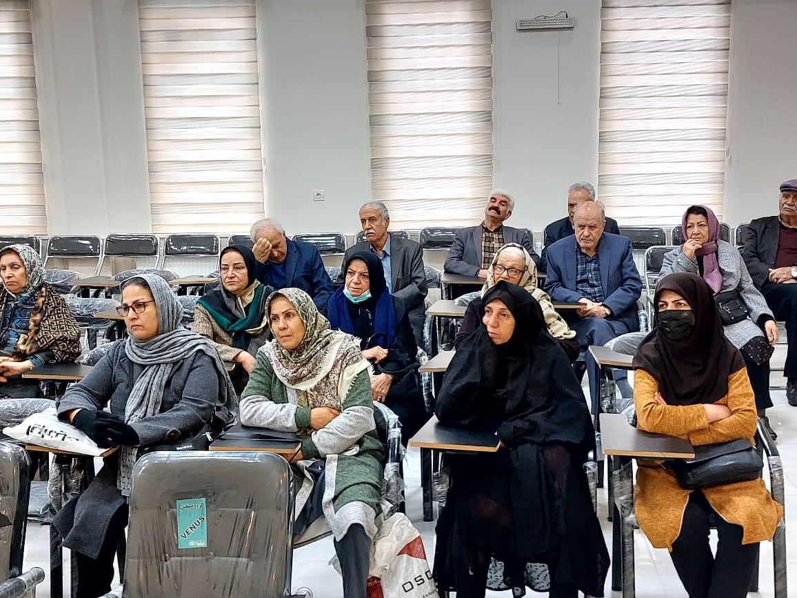 به منظور پیشگیری از بیماری ها ، برای بازنشستگان کشوری در خانه امید شهر بروجرد برگزار شد.