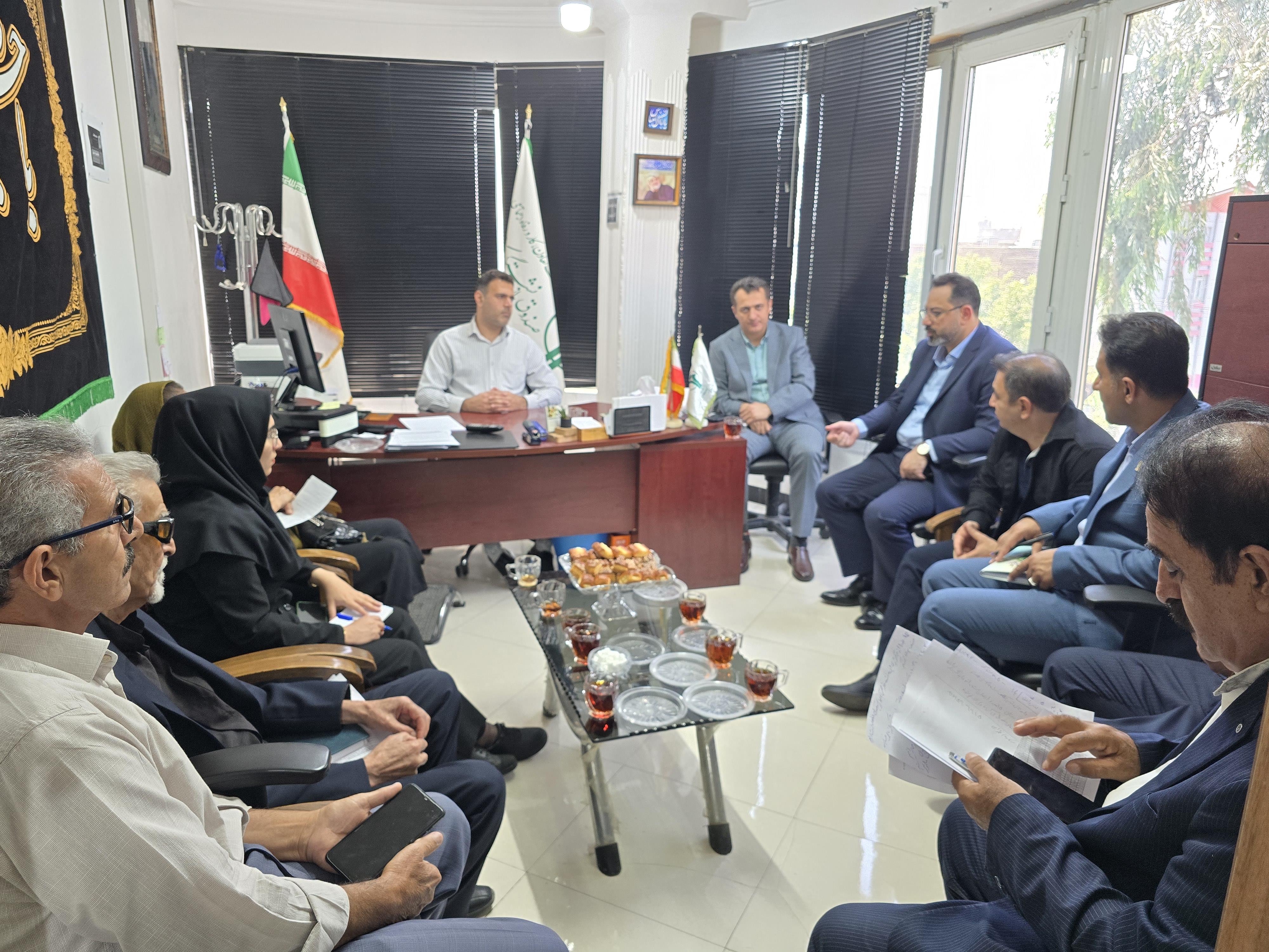 نشست مشترک صندوق بازنشستگی استان لرستان، بیمه دی و ایرانیان پوشش برگزار شد