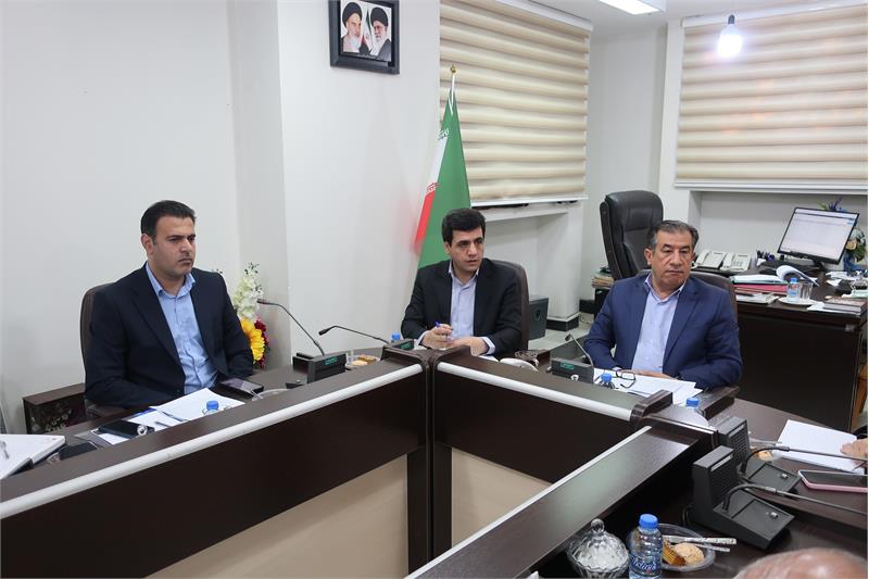 جلسه ستاد بزرگداشت روز خانواده و تکریم بازنشستگان استان برگزار شد.