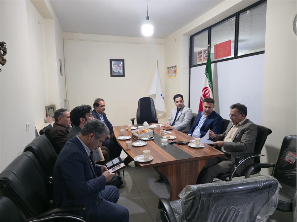 در دیدار مدیر صندوق بازنشستگی کشوری لرستان با نماینده محترم خرم‌آباد و دوره‌ چگنی در مجلس شورای اسلامی